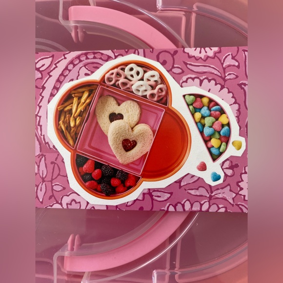 Roller Rabbit Pink Snackle Box - Picture 3 of 6